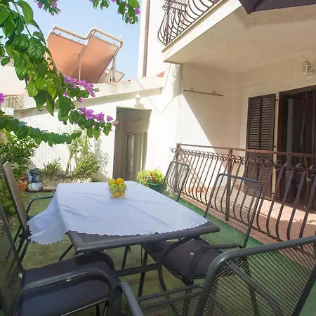 Split-podstrana Daire *