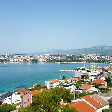 Split-podstrana *